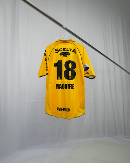 VVV Venlo 2011/12 Maguire Home Shirt (L)