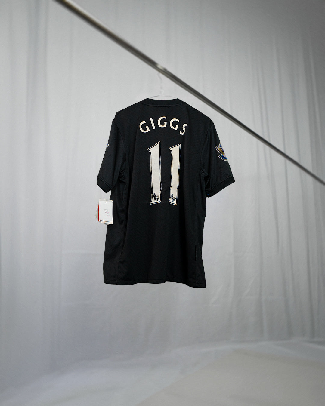 Manchester United 2009/10 BNWT Giggs #11 Away Shirt (M)