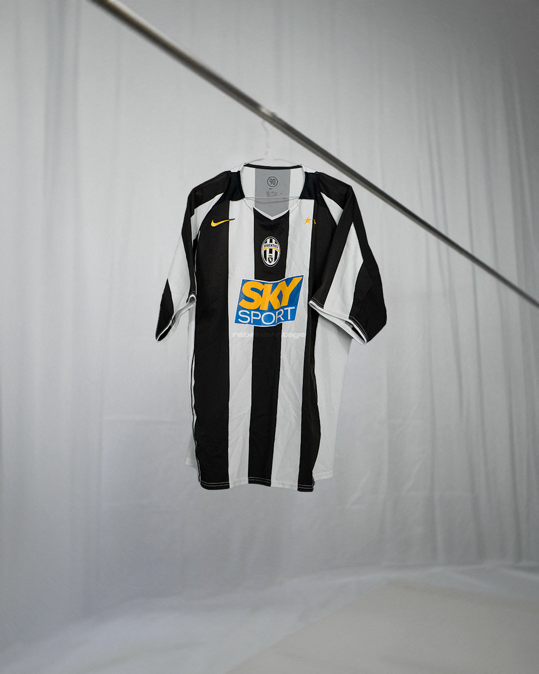 Juventus 2004/05 Home Shirt (L)