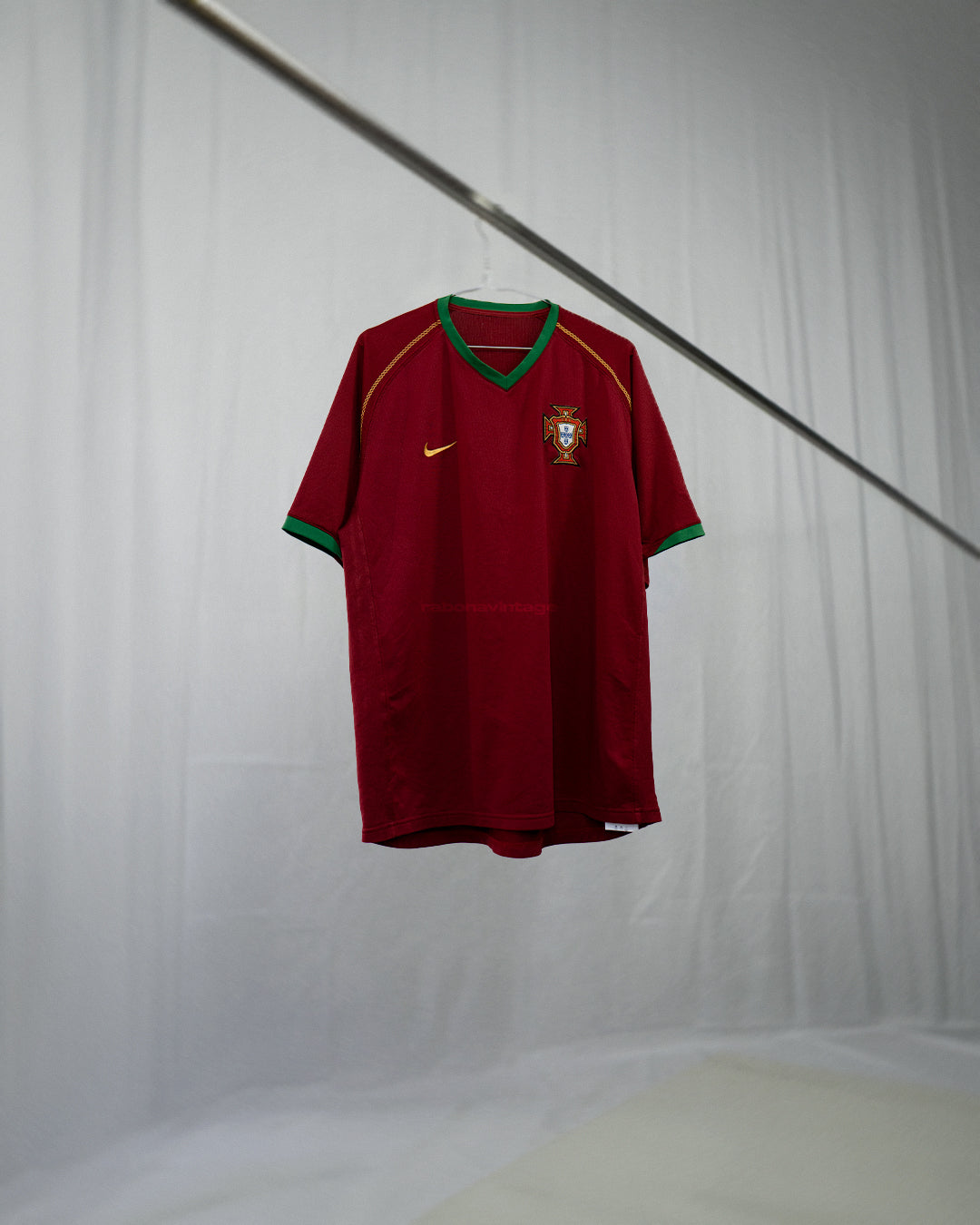 Portugal 2006 Home Shirt (L, XL, Boys M)