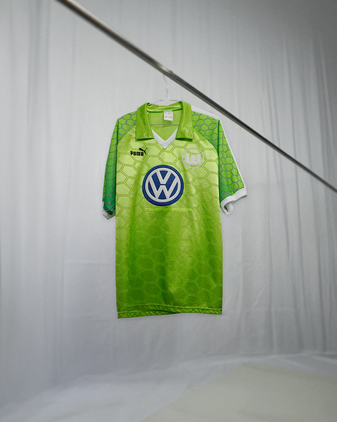 Wolfsburg #7 Dräger 1997/98 Home Shirt (L)