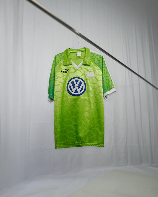 Wolfsburg #7 Dräger 1997/98 Home Shirt (L)