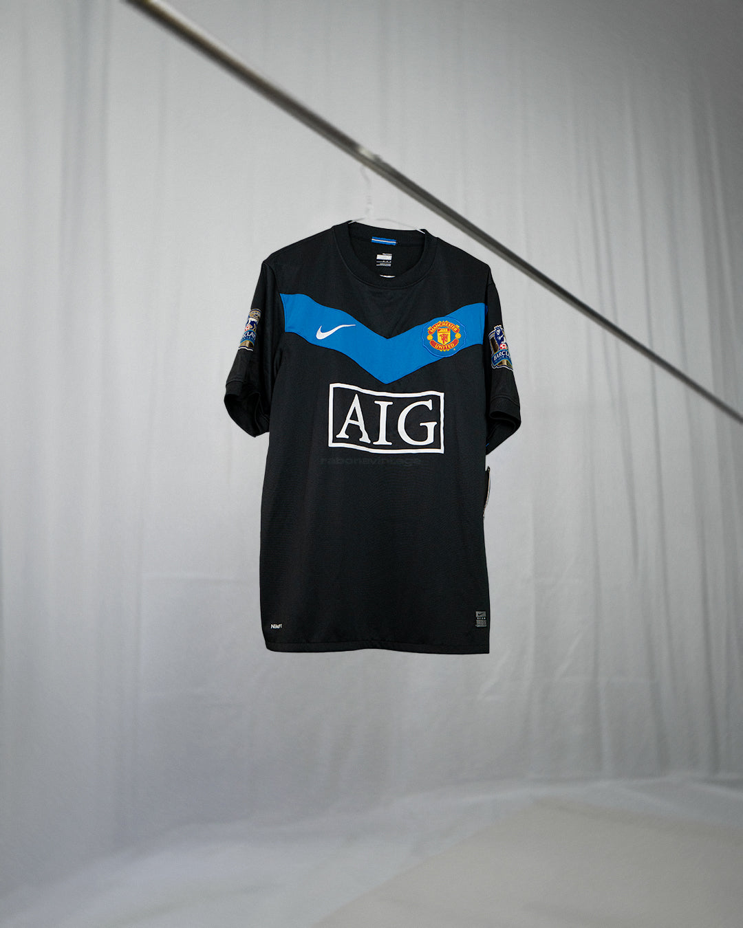 Manchester United 2009/10 BNWT Giggs #11 Away Shirt (M)